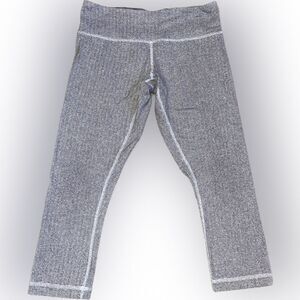 Lululemon Mid Rise Wunder Under 21” Inseam Crop Soft Leggings Herringbone Size 8